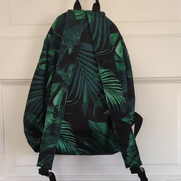 Dakine Green and Black Tropical Backpack - Picture 3 of 5